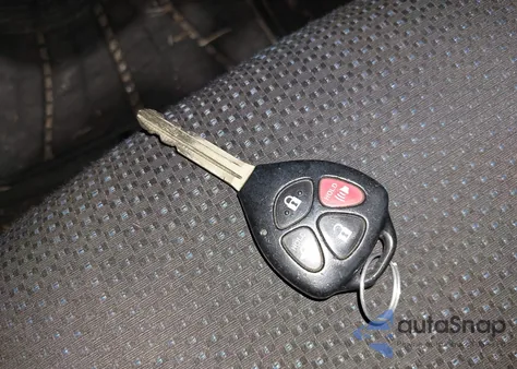 2009 Toyota Corolla S из США, поврежденный, VIN 1NXBU40E49Z079139